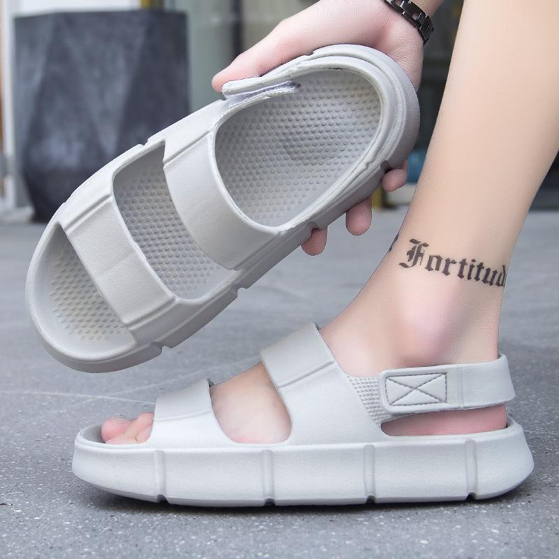 

Sandals men s 2025 summer new stepping on shit feeling outer wear trend men s outdoor couple solid color beach sports sandals 45 серый