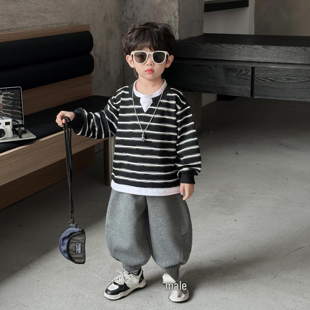 Autumn 2025 Boys' Trendy Striped Sweatshirt Set - Fashionable Early Autumn Outfit