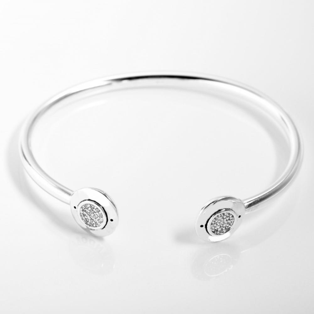 

S925 стерлингового серебра Открытый браслет с белым цирконом для женщин День рождения Ювелирные изделия Подарки с тканевой сумкой 19cm