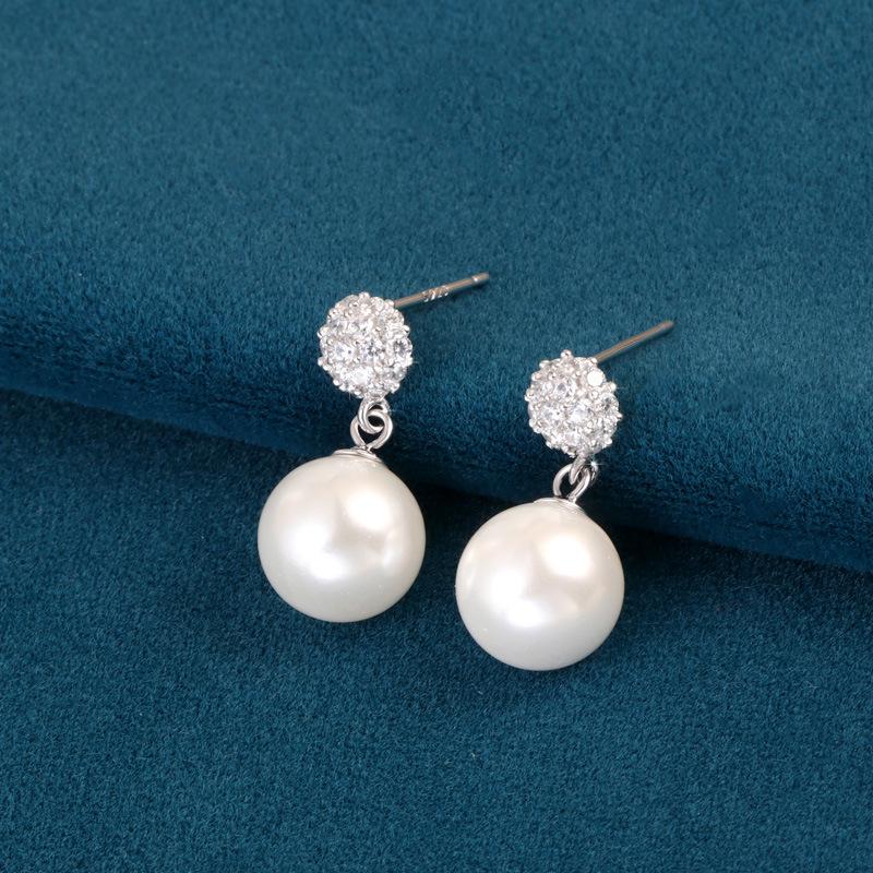 S925 Sterling Silver French Luxury Pearl Earrings: Elegant Rhinestone-Inlaid Shell Pearl Studs for Women
