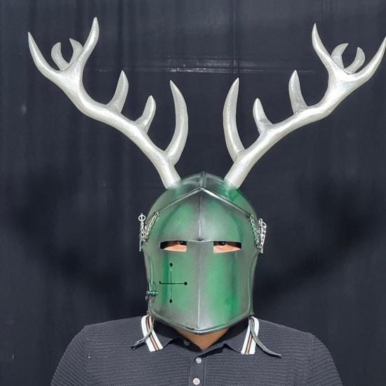 Handmade Steel Barbuta Helmet with Antlers Medieval Knight LARP Cosplay Armor