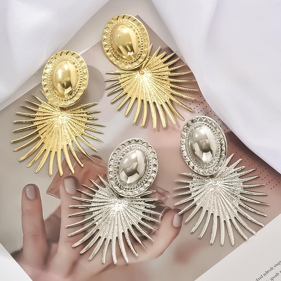 Fashion Exaggerated Oval Sun Hanging Ear Clip for Women Big Personality Statement Earrings Without Pierced Jewelry Accessories
