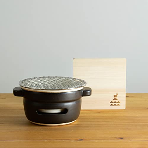 Kamoshika Douguten Tabletop Stove, Ceramic Charcoal Stove, Round, Small, Compact, Made in Japan, Black