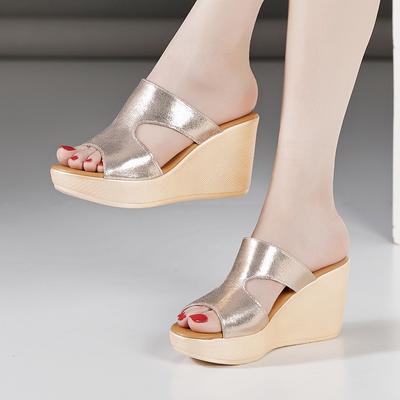 2024 Summer Womens Slippers Fashion Brand Design Women's Wedge Sandals Outdoor Casual Open Toe Beach Skirt Thick Bottom Slippers