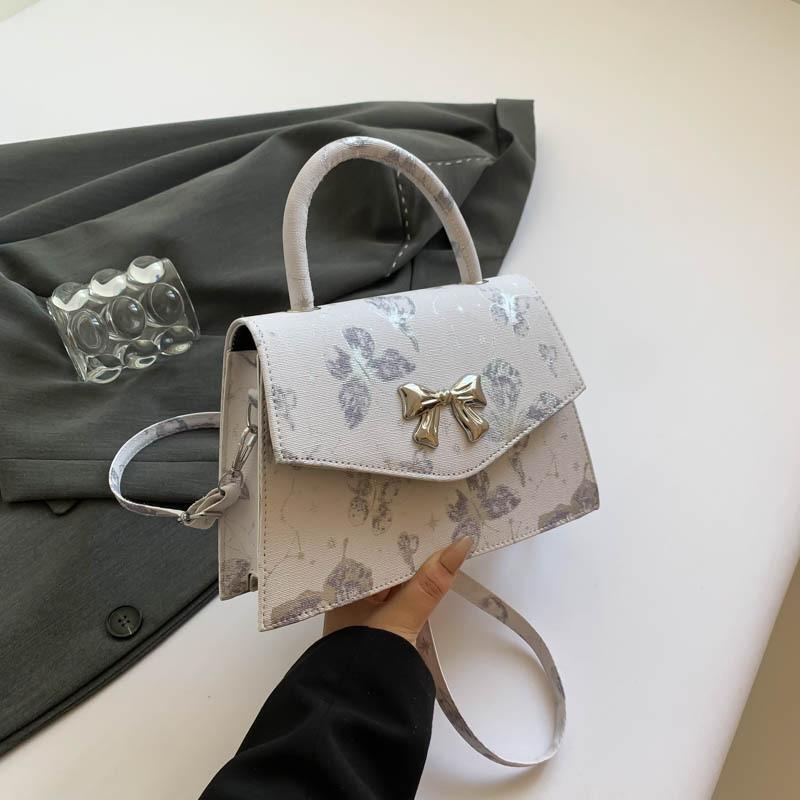 

Stylish Minimalist Large Capacity Pu Tote Bag For Women In Black Pink Green Silver срібний