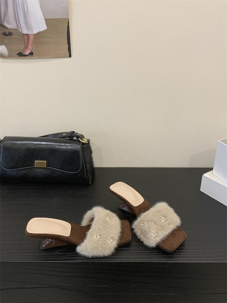 2025 Mao Mao Towed High-heeled Wedge-heeled Sandals 35-40 Yards