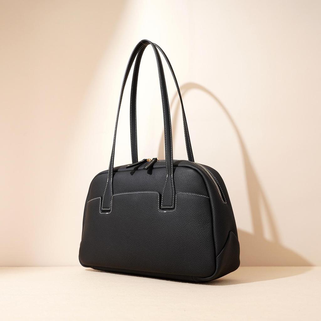 Leather Large Capacity Tote Bag Women's Fashionable Commuter Bowling Bag Hand-held One-shoulder Boston Bag