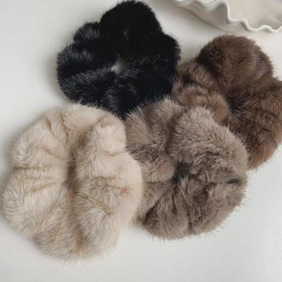 Plush Ball Hair Ring: High-Elastic, Durable Hair Accessory for Autumn/Winter