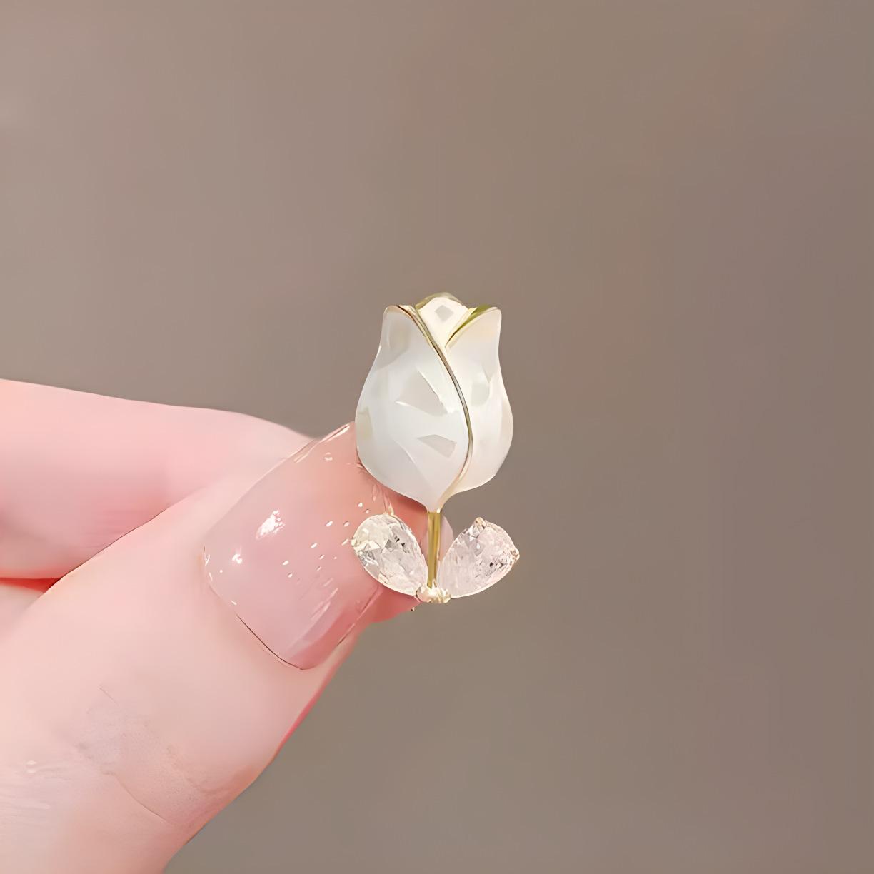 

Стильная и изысканная пряжка нагрудной булавки Tulip Anti-Light, высококачественная женская фиксированная рубашка, нагрудная одежда, скрытая пуговица без швов