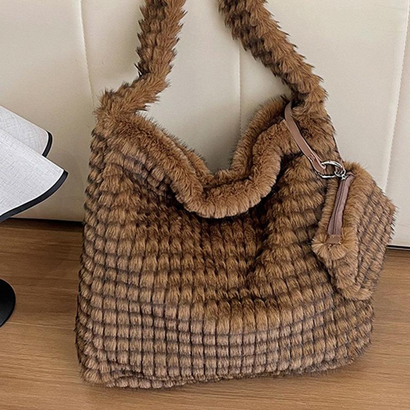 Pleated cloud tote bag tide, large capacity soft bag, girl's solid color simple big bag, bag girl