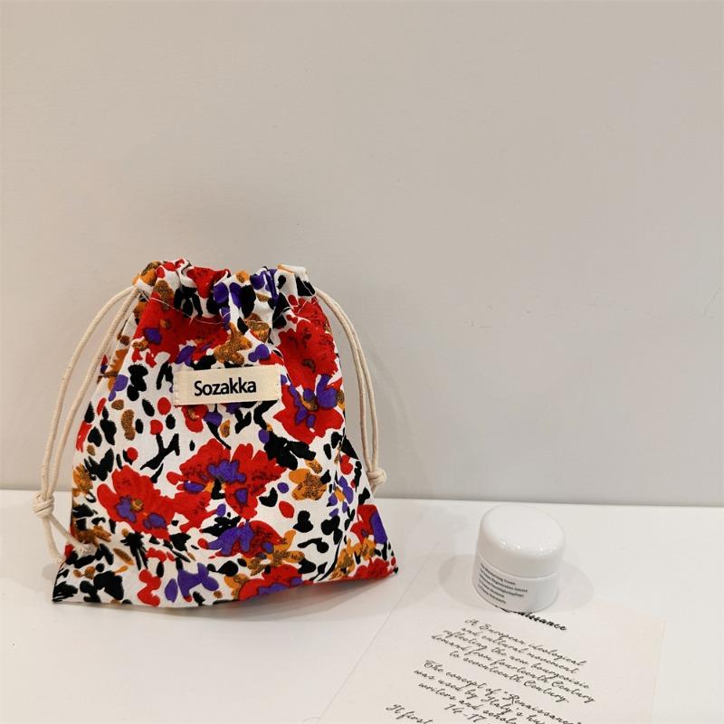 Storage bag Small cloth bag Japanese lipstick bag Portable cosmetic bag Women's portable cosmetic bag Drawstring bag