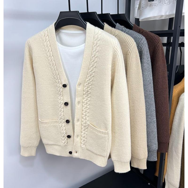 Вязаный свитер кардиган Мужской свитер пальто Осень Однотонный V-образный вырез Свитер Модный Повседневный Простой Топ L хаки 3680₽