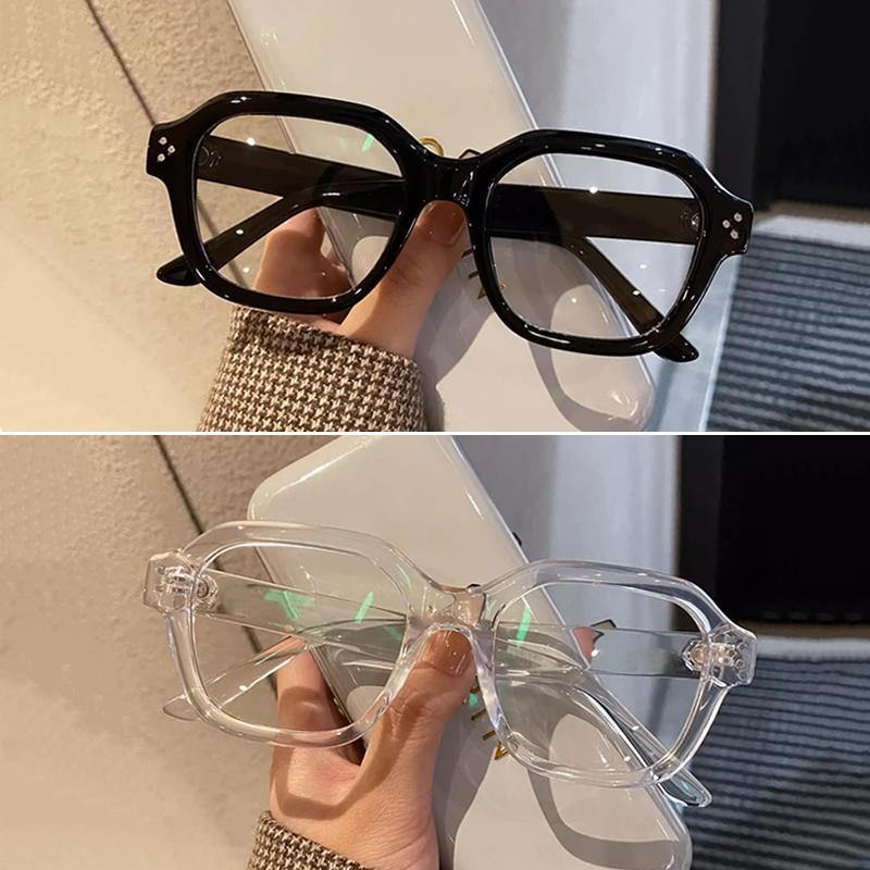 Retro Anti Blue Light Computer Glasses Frame Women Oversized Men Trendy Fashionable Stylish Eyeglasses Classic Spectacles Ouclos