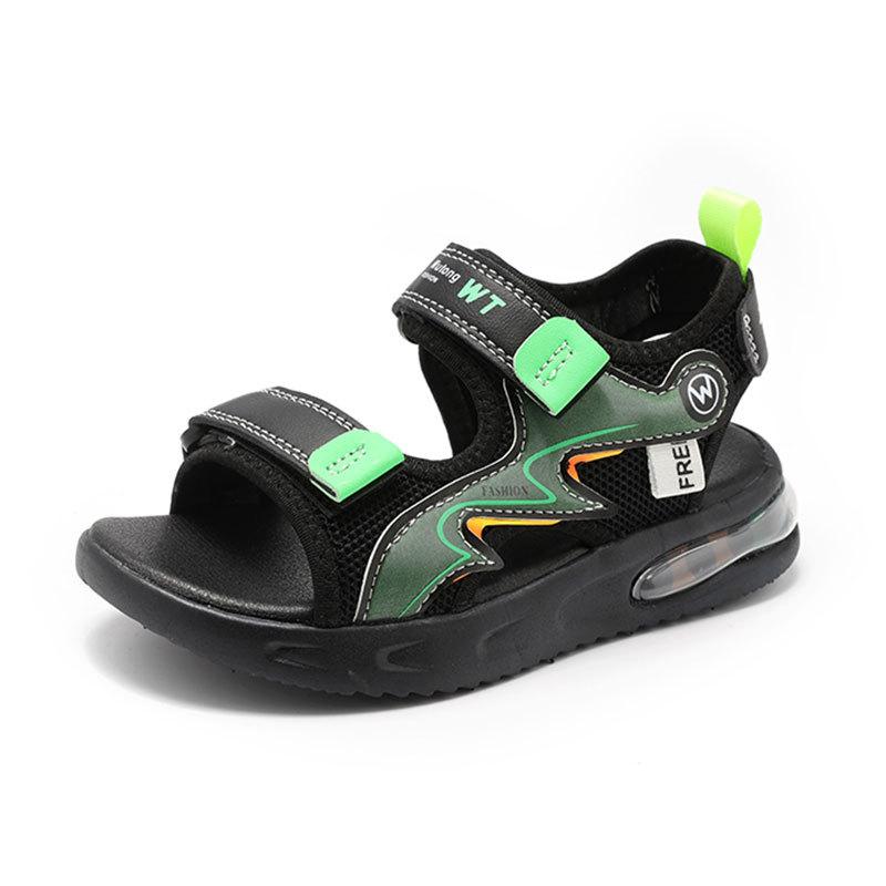 Boys' sports sandals 2025 summer new children's soft-soled open-toed beach shoes medium and older children's fashion casual shoes