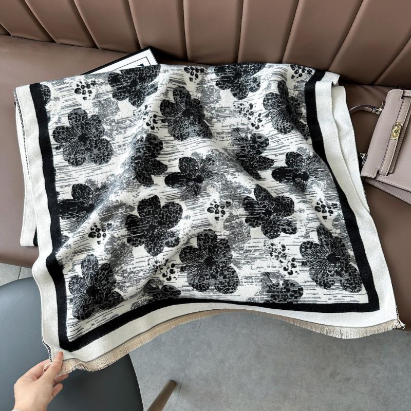Landscape painting imitation cashmere scarf women's high-end office air-conditioned room thickened warm long trendy scarf