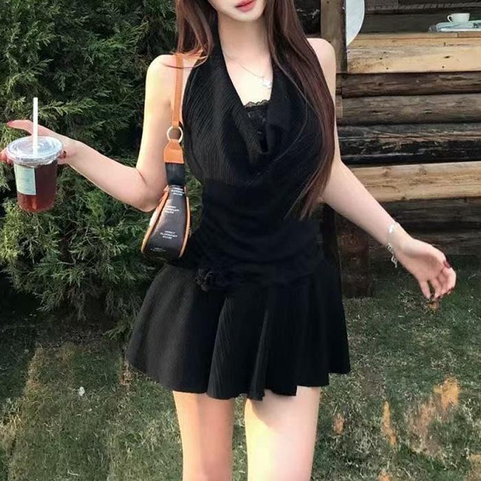 Korean Style Black Halter Neck Sleeveless Backless Dress - Summer 2026 Collection
