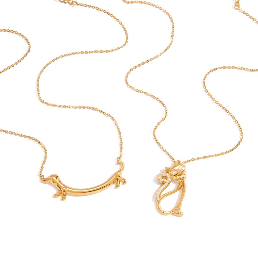 Youthway Cute Crystal Dog Cat Pendant Necklace For Women Minimalist 18K Gold PVD Plated Stainless Steel Necklace Fashion Jewelry