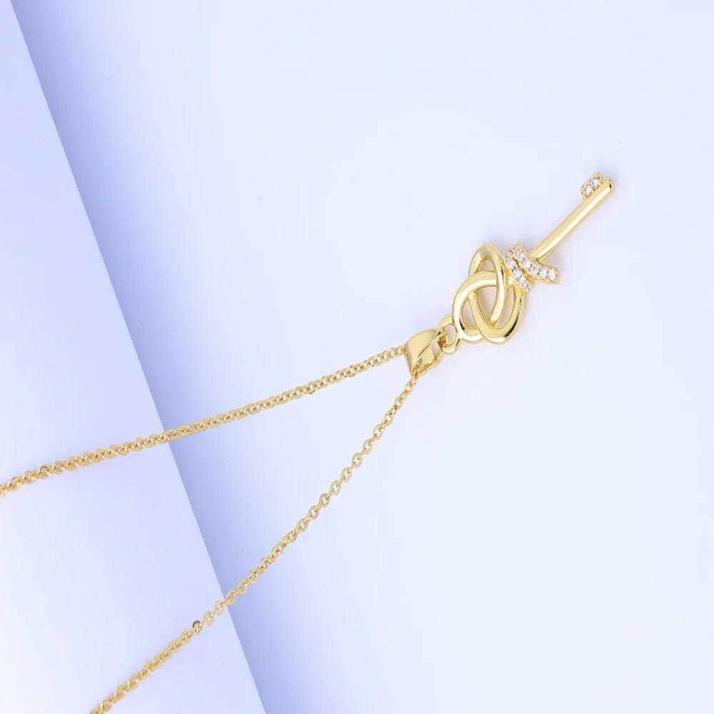 

2025 new titanium steel non-fading necklace women s fashion, simple and light luxury, versatile high-end pendant women s necklac 45