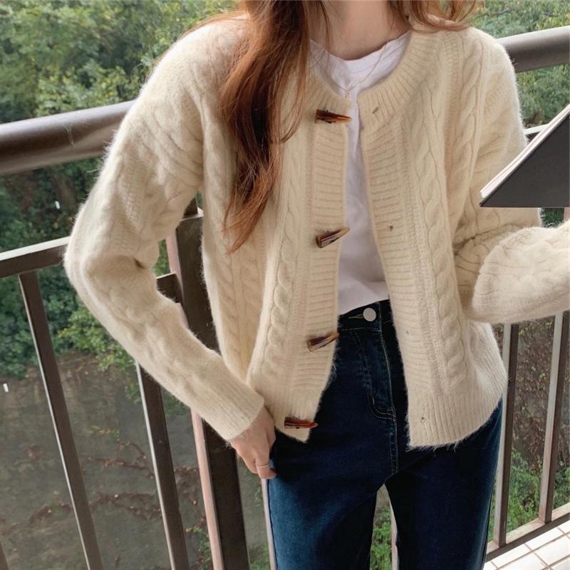 2023 Women's Japanese-Style Horn Button Short Chunky Knit Cardigan - Solid Color, Round Neck for Spring & Autumn