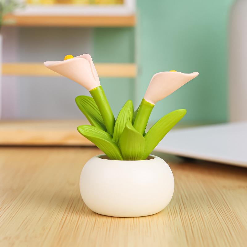 

Цветочный горшок Маленький эльф, Милая композиция из горшечных цветов, Миниатюрное настольное украшение из смолы, Свежий и простой подарок Calla lily