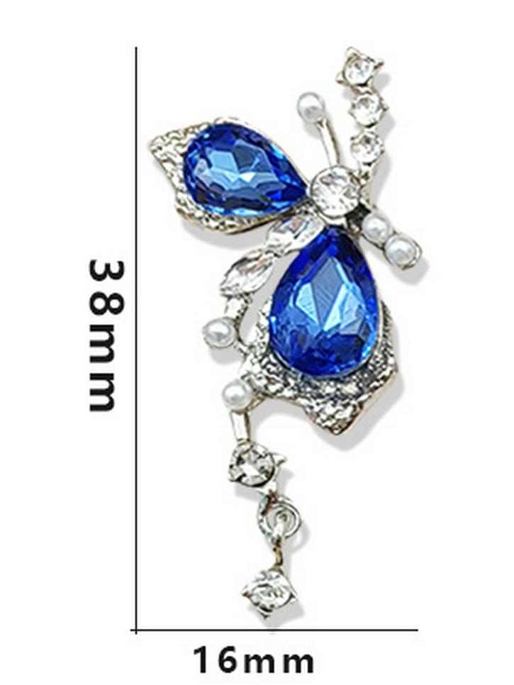 Luxury Alloy Rhinestone Butterfly Nail Decorations with Pearls