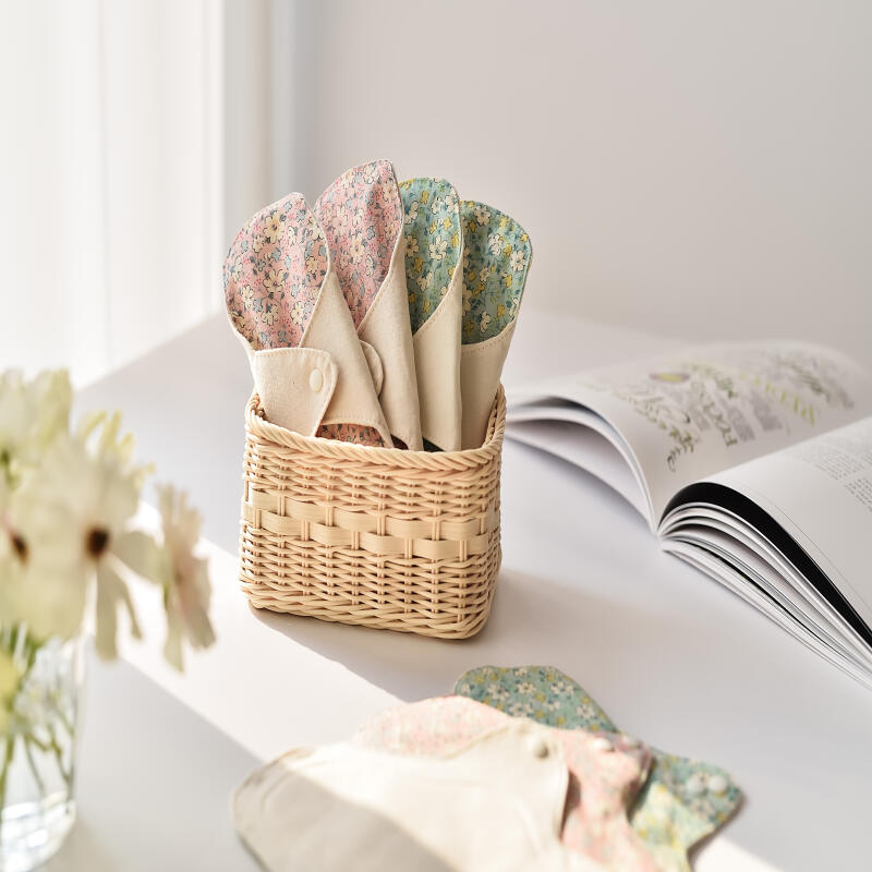 SUMINI Organic Cotton Sanitary Pads Small Set of 3 or 5 5 pieces