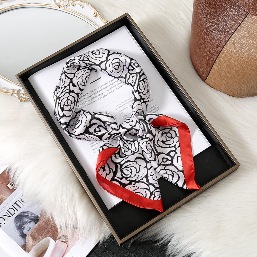 Camellia Flower Simple Silk Scarf Female Shanghai Story Thin Mom High-End Small Square Scarf Scarf