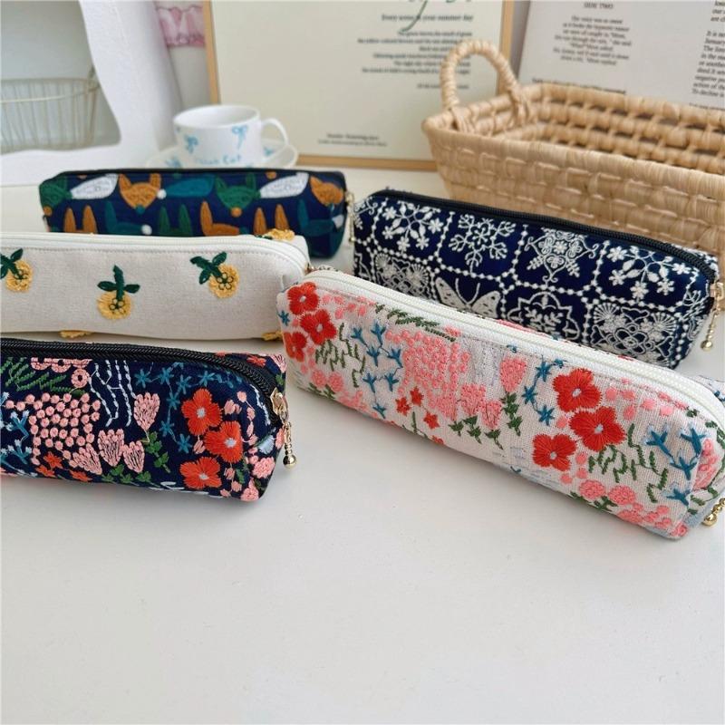 1Pcs Embroidered Exquisite Pencil Box with Retro Multi Color Pattern Details Stationery Storage Student Supplies