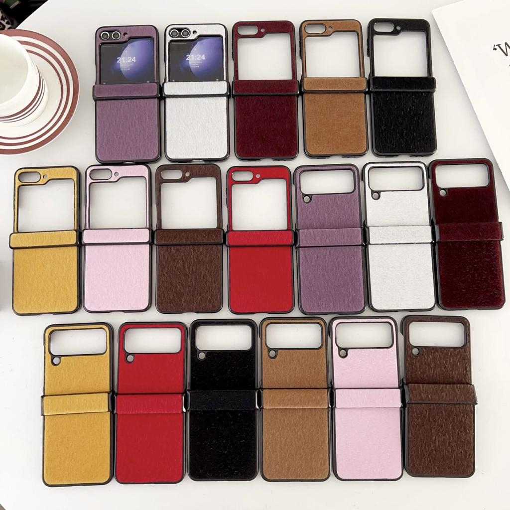 Samsung Z Flip 3/4/5/6/7 Mink Plush Three-Section Case