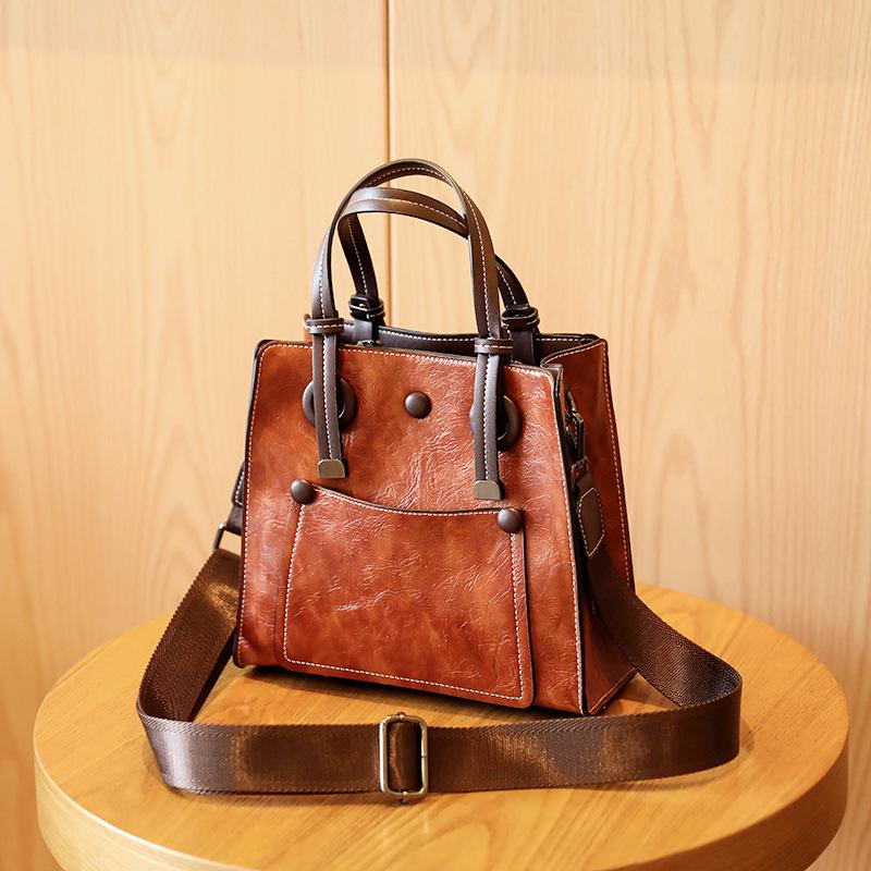 Cross-border Vintage Soft Leather Handbag for Women, New High-end Commuter Multi-layer Large-capacity Shoulder and Crossbody Bag Wholesale