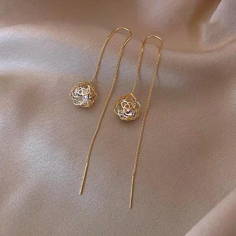 Simple Temperament Light Luxury Anti-lost Earrings Women's Fashion High Sense Tassel Versatile Super Fairy Personalized Earrings