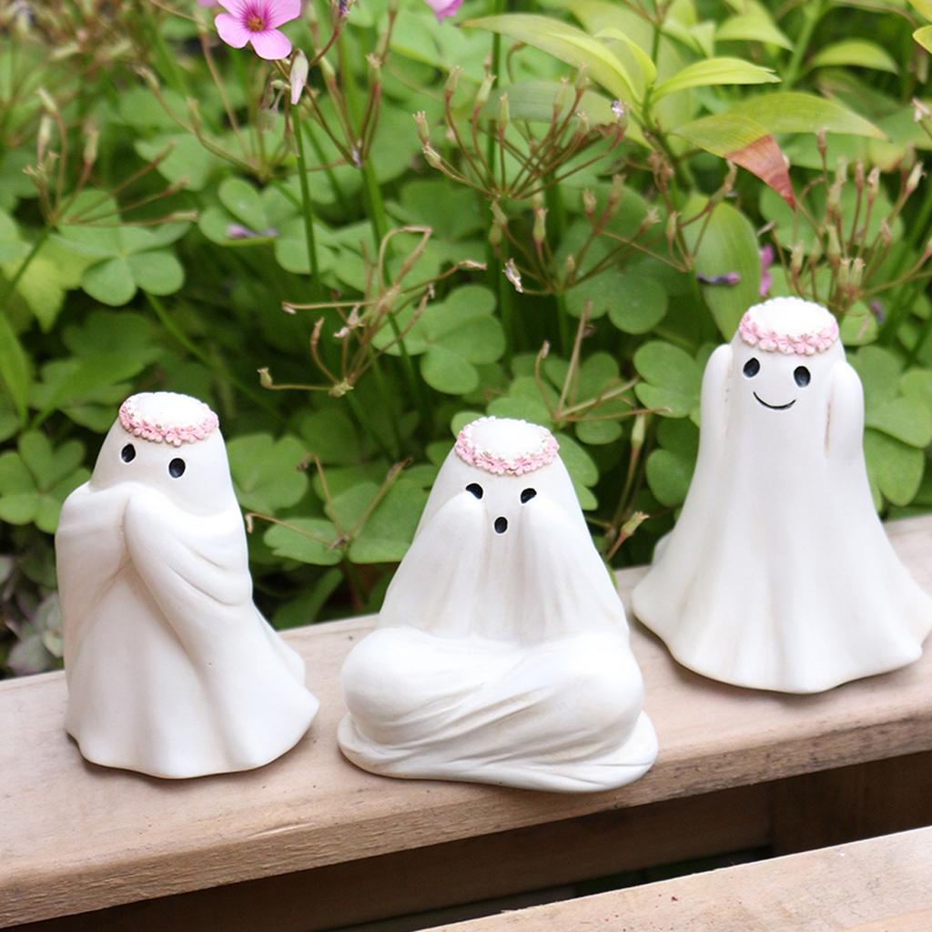 Three Cute Halloween Decoration Sets - Add Fun To Home And Make A Warm Gift