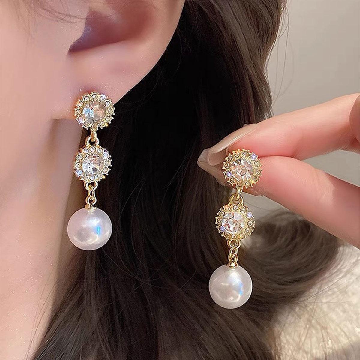 

Exquisite Rhinestone Pearl Dangle Earrings: Unique High-End Light Luxury for Women