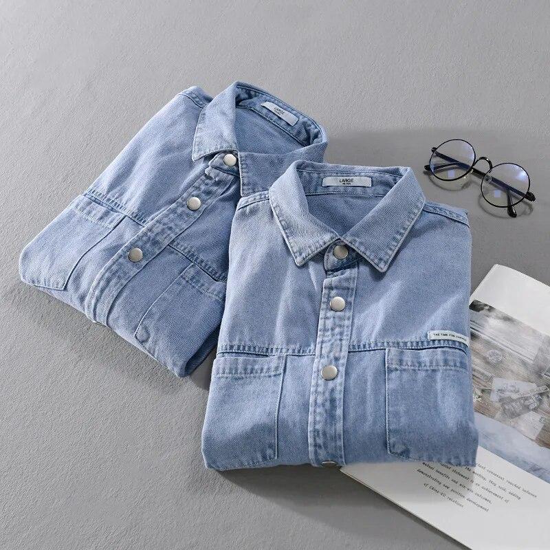 Męska koszula dżinsowa w stylu retro, niebieska, wiosenna, streetwearowa, z długim rękawem, dżinsowe topy, bawełniana, z kieszeniami, zapinana na guziki, odzież męska, młodzieżowe popularne topy casualowe