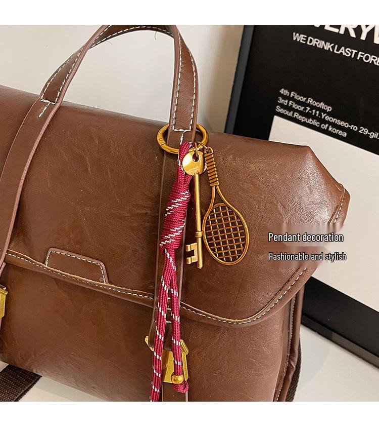 2024 Women's Retro Large-Capacity Backpack: Stylish Autumn & Winter Schoolbag, Perfect for Students & Travel.