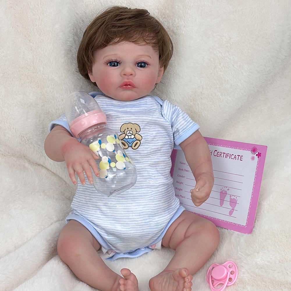 45 cm omyvatelná, realistická měkká, ručně malovaná Simulace Baby Reborn panenka Dětská hrací panenka