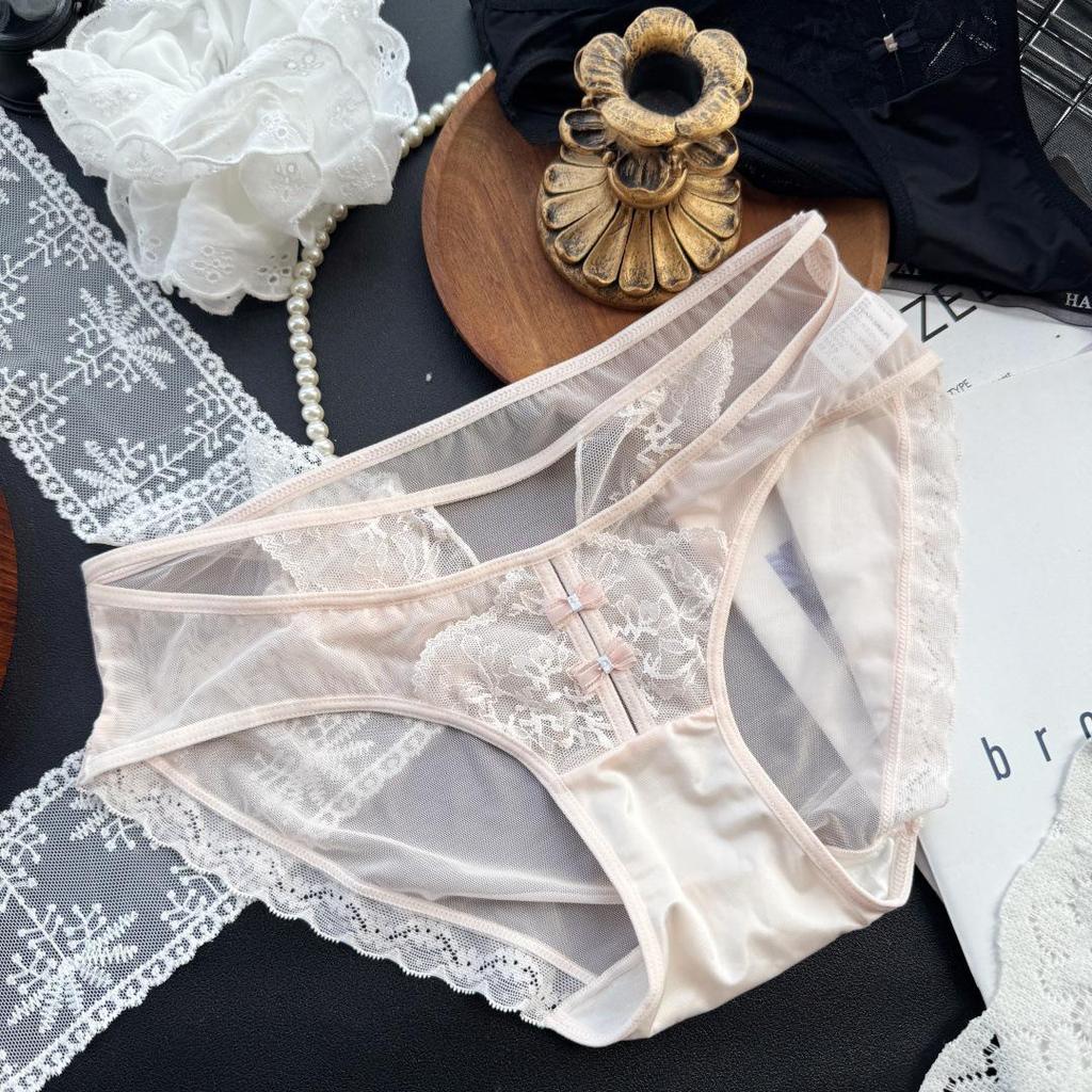 French-Inspired Mesh Lace Edge Sexy Women's Underwear (80-125 jin)