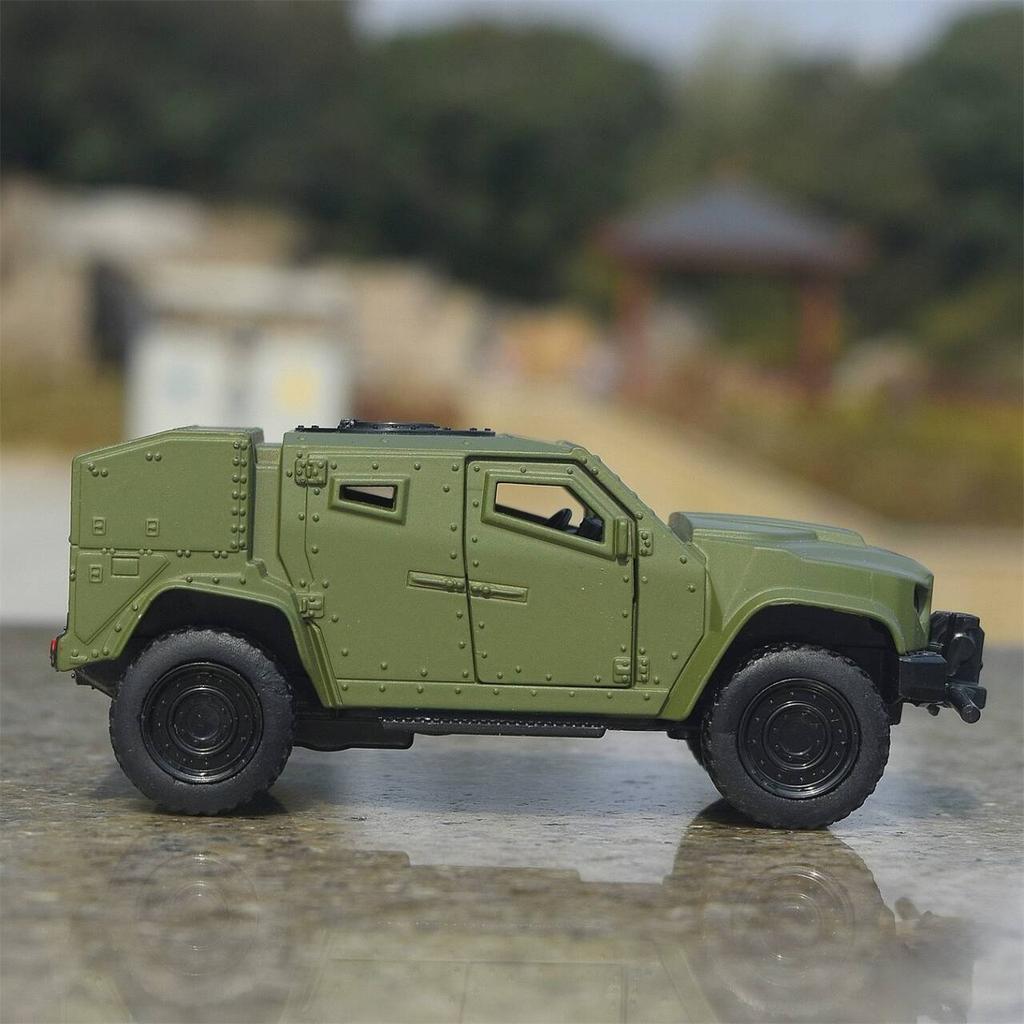 American JLTV Armored Vehicle 5 Inch Metal Car Simulation Diecast & Toy Vehicle RMZ City 1:36 Alloy Military Model Gifts For Children