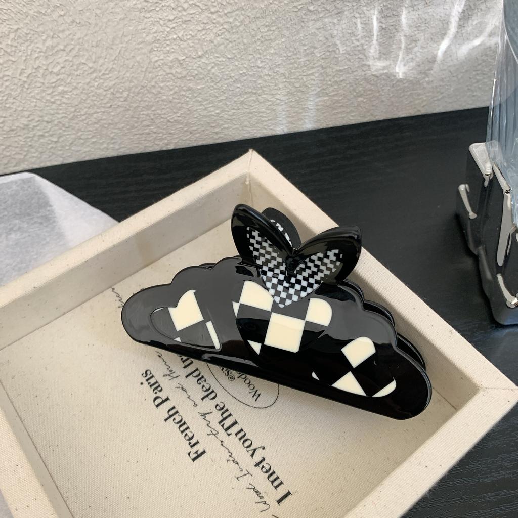 1pc Valentine's Day Love Rainbow Butterfly Grip Clip High End Color blocked Sweet and Cute Shark Clip Hair Accessory