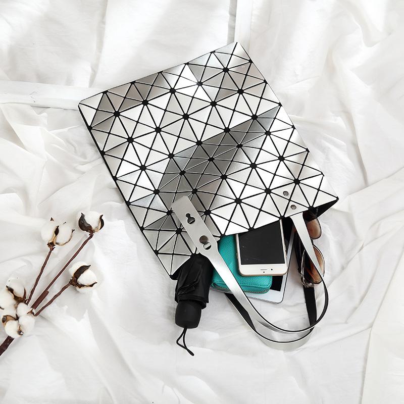 Summer Fashionable And Simple Diamond Women'S Bag Changeable Laser Geometric Splicing Bag Women'S Shoulder Bag Small Square Bag