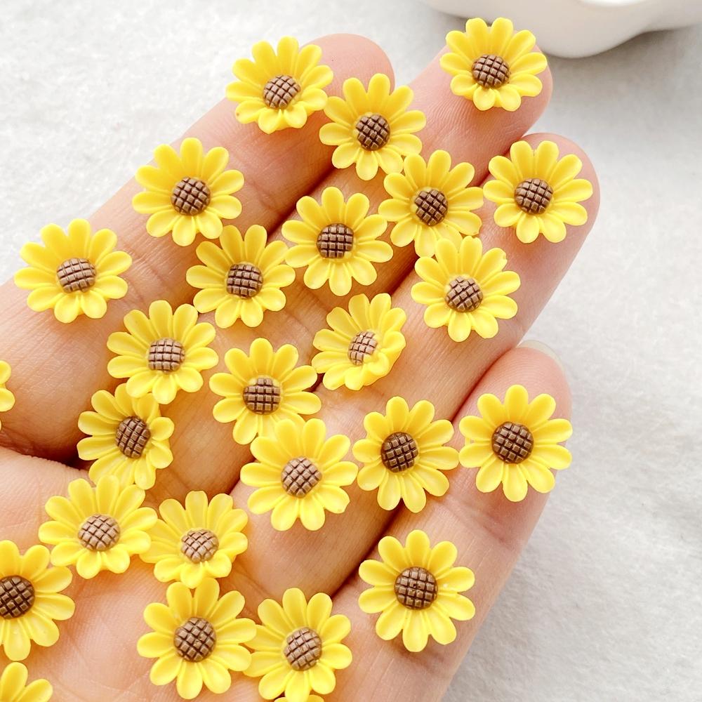 50Pcs New Mixed Nail Art Resin Yellow Chrysanthemums Designer Charms Rhinestones DIY Craft For Nail 3D Decorations