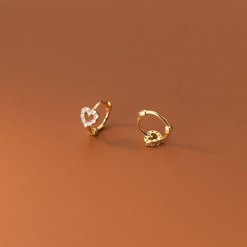 New Cute Sweet Hollow Heart Zircon Hoop Earring For Women Classic Shiny Stud Earrings Fashion Small Trendy Ear Buckle Jewelry