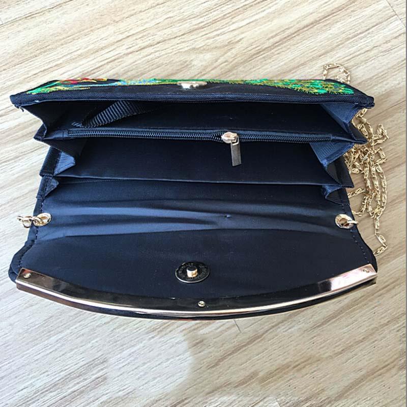 Luxurious Women Ethnic National Flower Bags Handbag Embroidered Clutch Small Flap