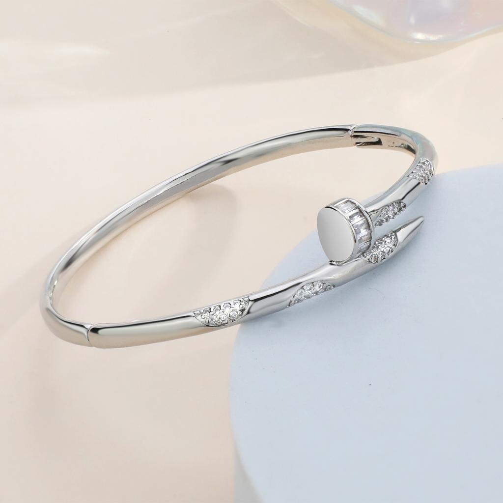 European and American Niche Jewelry High-end Light Luxury Zircon Bracelet Wedding Dinner Party Jewelry Diamond Nail Opening Bracelet 2026