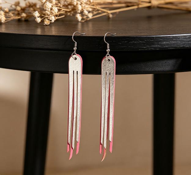 Women's Double Layer Metal Tassel Leather Earrings: Slimming, Versatile, Retro Style