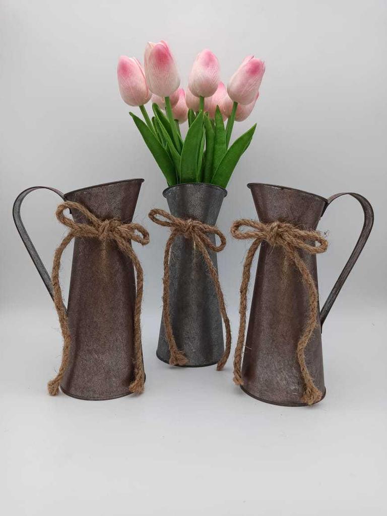 Retro-Style Milk Jug Shaped Iron Flower Bucket for Dried Arrangements