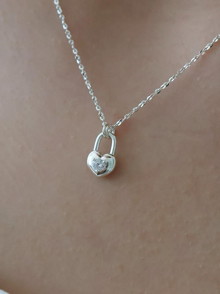 Mondeligne Lock In Heart Necklace