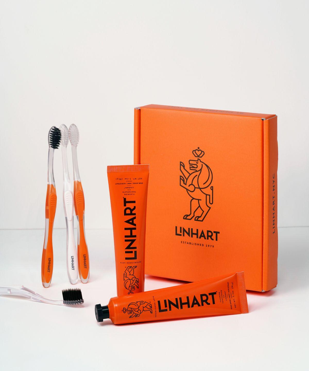 Gift Collection Set (2 Toothpastes + 4 Toothbrushes)