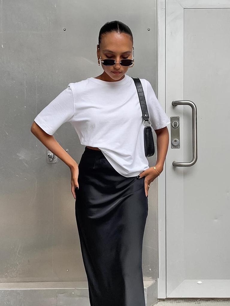 2024 Spring/Summer Women's High Waist Midi Fishtail Skirt - Solid Color, European & American Style, French Commute Skirt.