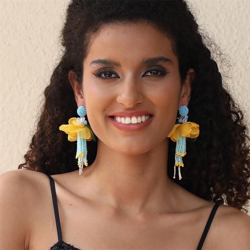 Exaggerated Big Fluffy Fabric Flower Beads Pendant Earrings for Women Trendy Wedding Drop Earring 2023 Bohemia Jewelry Accessory